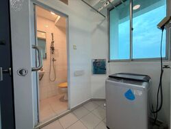 Golden Heights (D19), Apartment #455160211